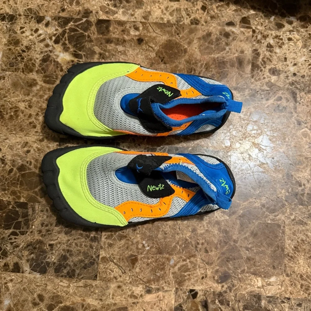 Kids Vibrant Multi-Color Shoes Size 11C